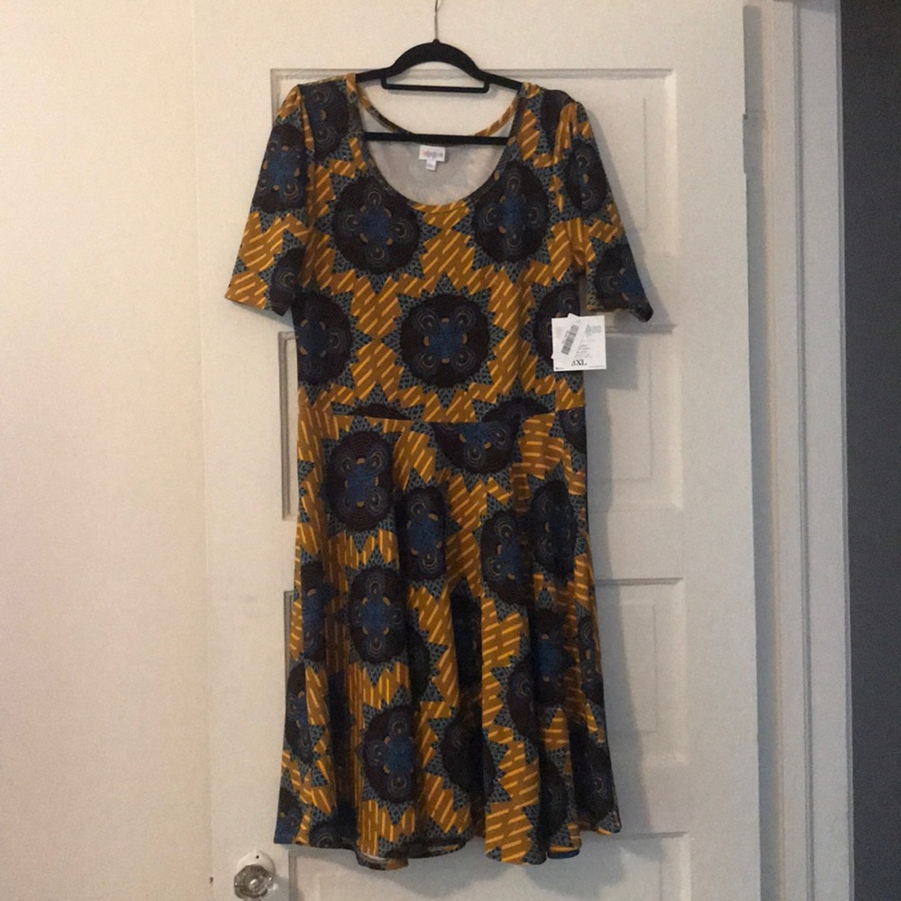 Lularoe Nicole Dress FINAL PRICE UNLESS BUNDLED